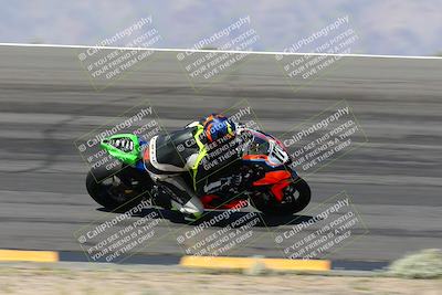 media/Apr-05-2024-Apex Assassins-CVMA Friday Practice (Fri) [[ee2ef04f2b]]/3-Racer 2/Session 3 (Bowl Speed Pans)/